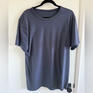 lululemon athletica Men's Navy Short Sleeve Tee